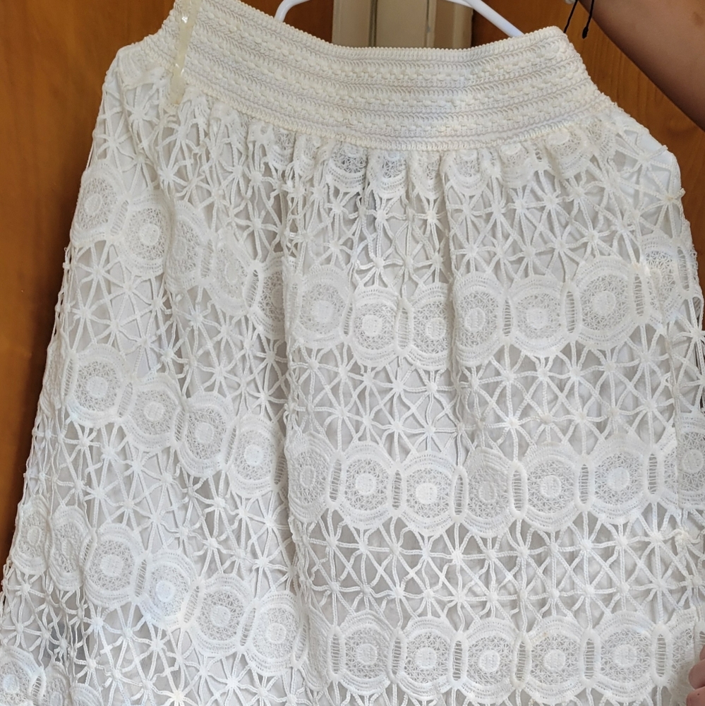 Me 2 Magic White Skirt Circle Prints